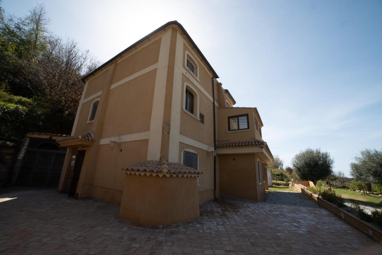 Villa Con Piscina Privata A 2 Kilometri Da Tropea Gasponi Exteriér fotografie